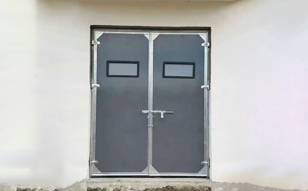 裕民工业门在高温作业区域的运行表现