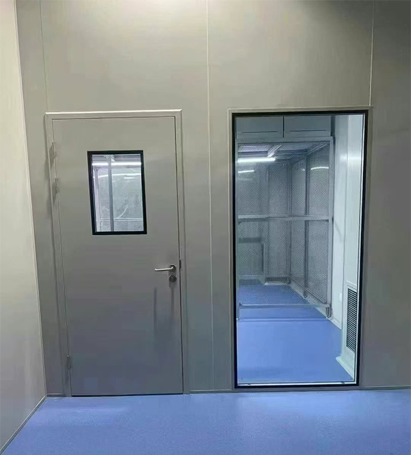 学校教学楼完成裕民防火门标准化安装